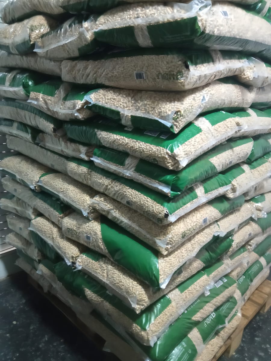 Pellets De Pino Premium 15 Kilos Certificacion En Plus A1 - Imagen 4
